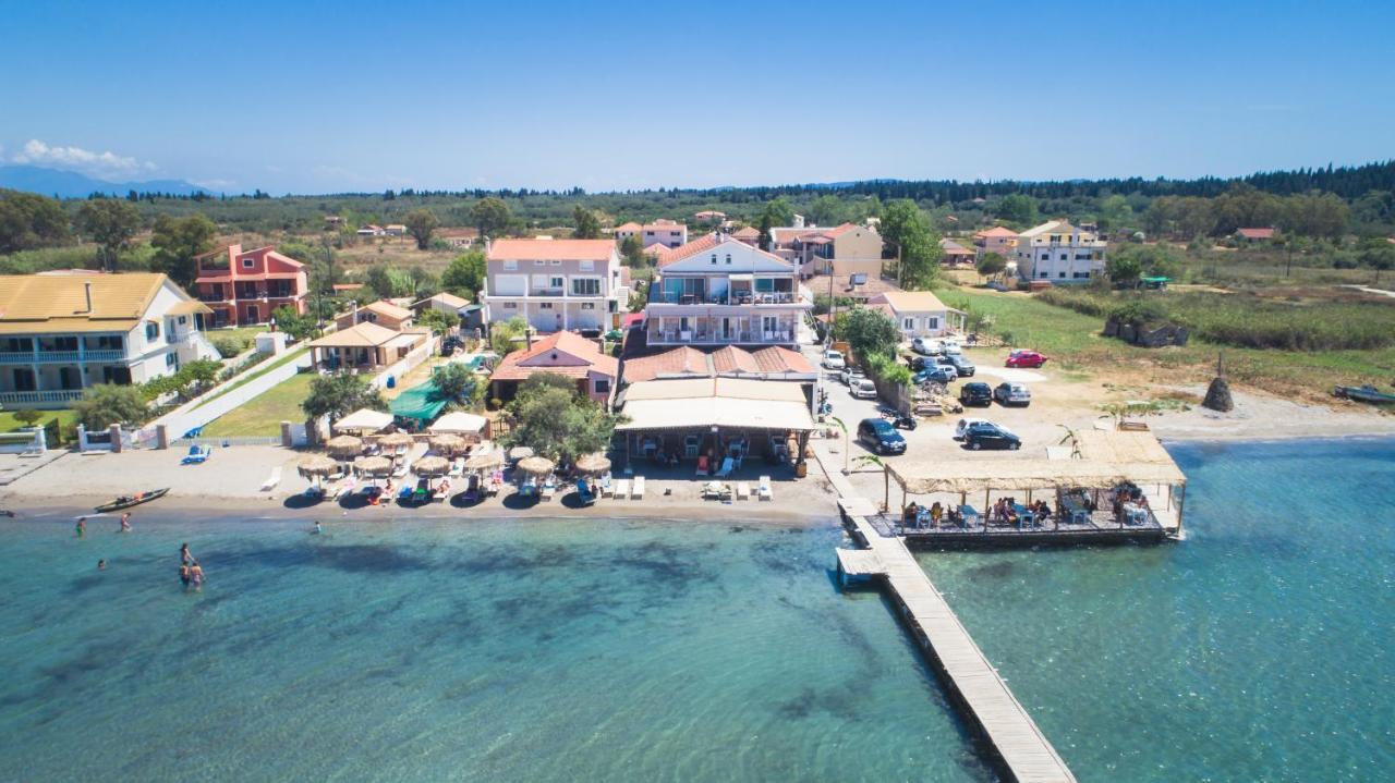 Petrakis Beach Lefkimmi  Exterior photo
