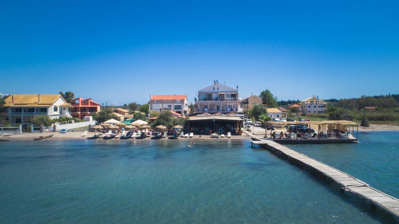 Petrakis Beach Lefkimmi  Exterior photo