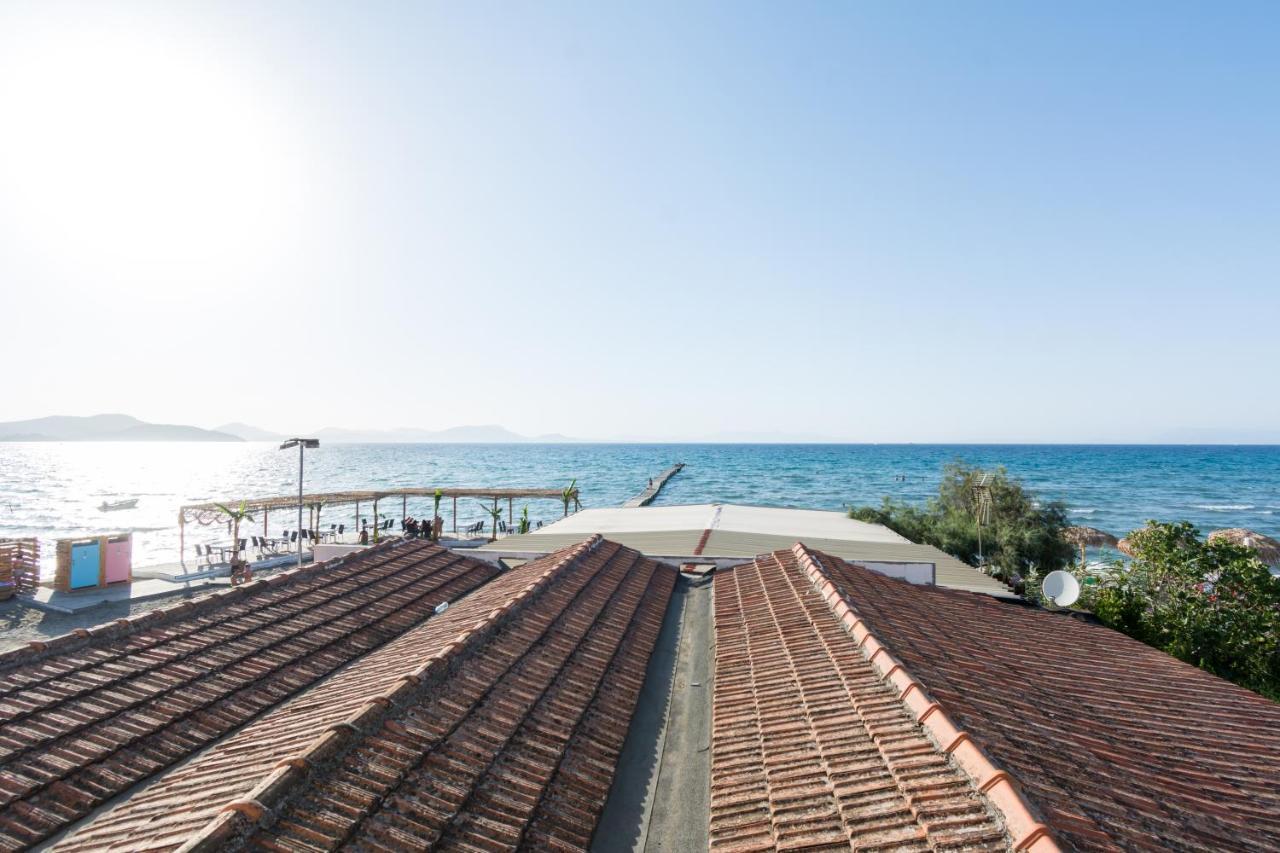 Petrakis Beach Lefkimmi  Exterior photo