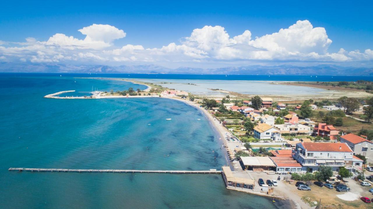 Petrakis Beach Lefkimmi  Exterior photo