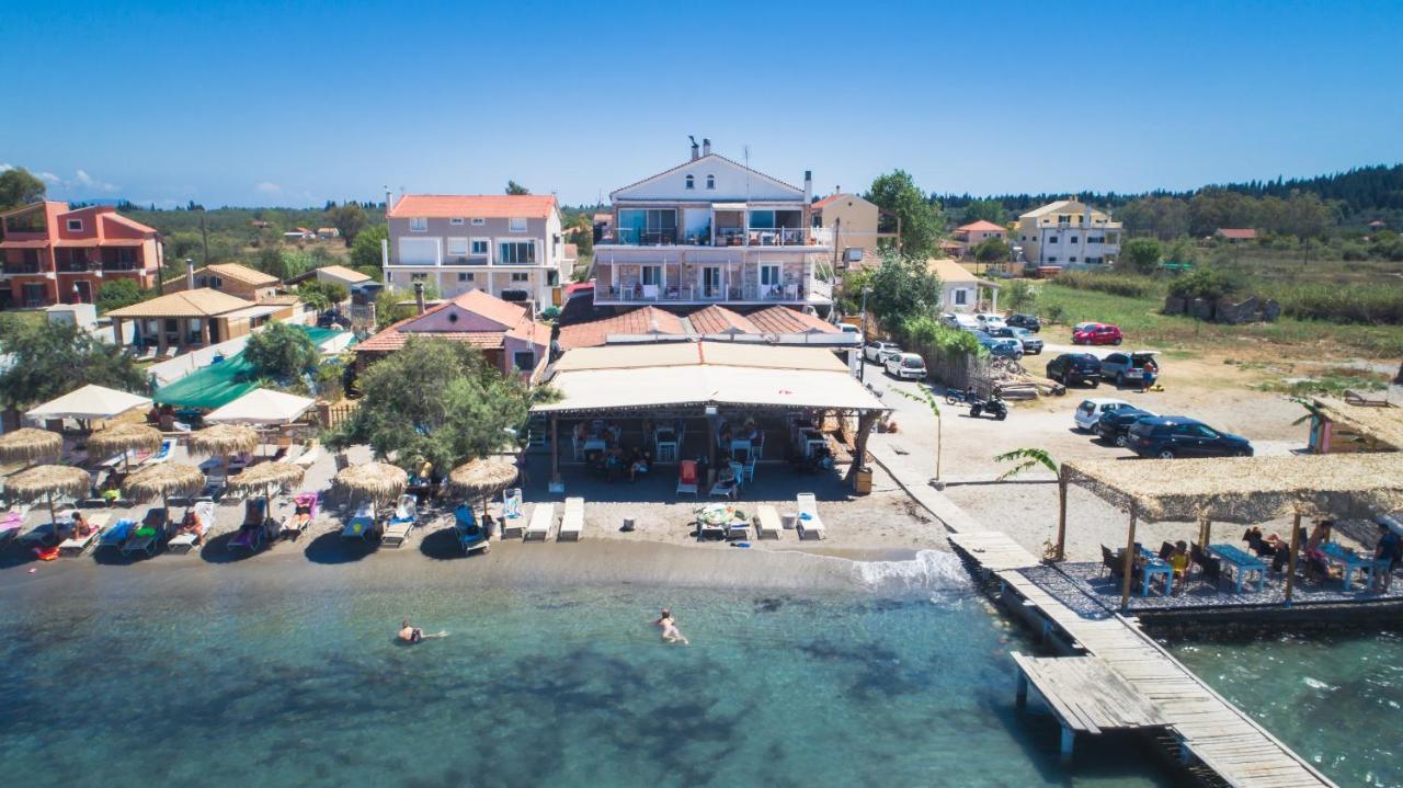 Petrakis Beach Lefkimmi  Exterior photo