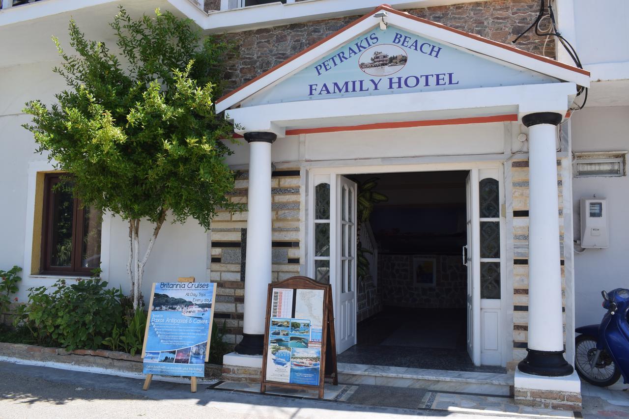 Petrakis Beach Lefkimmi  Exterior photo